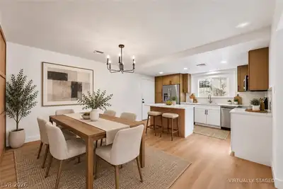 1813 Bracken Avenue Dining Area
