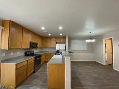 1754 Victor Hugo Lane 