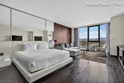 4381 West Flamingo Road 1707 Bedroom