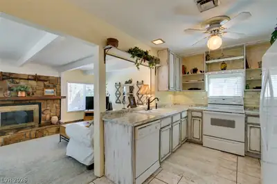 5368 Regal Avenue Kitchen