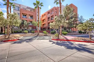 39 East Agate Avenue 304, Las Vegas