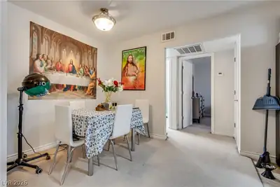 5061 River Glen Drive 88 Dining Area