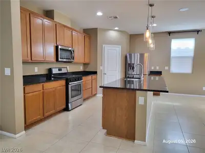 9205 Verdugo Ridge Court Kitchen