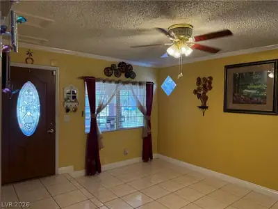 3715 East Nelson Avenue Living Room