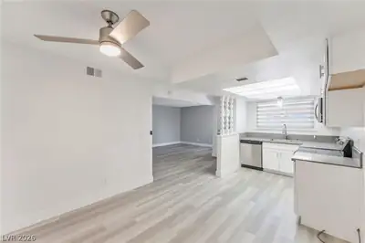 579 Roxella Lane B Kitchen