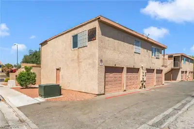 579 Roxella Lane B Front of Structure