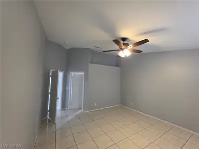 5843 BERRY HILL . Bedroom