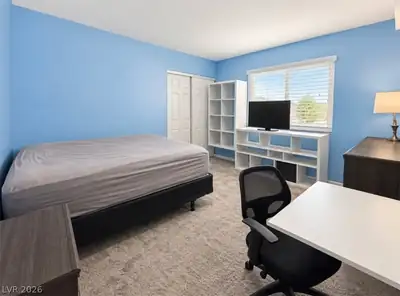2005 Madagascar Lane Bedroom