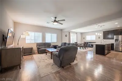 7693 Gallego Plains Drive Living Room