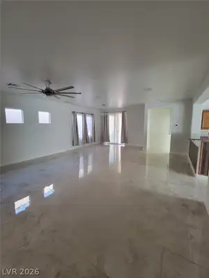2659 Lochleven Way Living Room