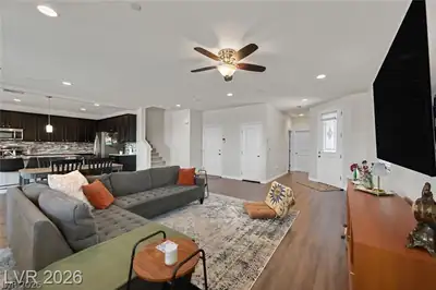 2486 Dragon Fire Lane Living Room
