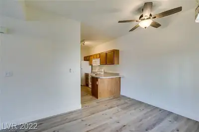 475 Lost Eagle Way Dining Area
