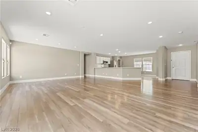 2726 Watkins Glen Avenue Living Room
