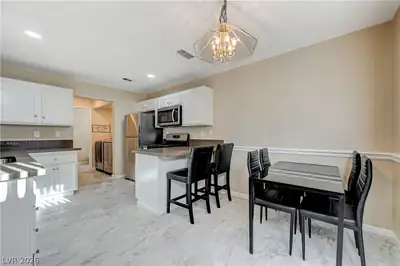 4033 Cape Sand Drive Dining Area