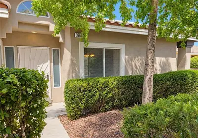3260 Mystic Ridge Court Las Vegas, NV 89129