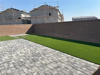 1405 Gable Falls Place 88 Yard