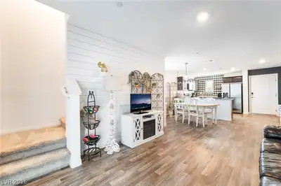 2710 Yellow Blaze Way 4 Living Room