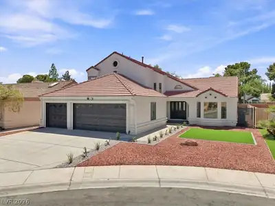 9109 Shelter Cove Court 