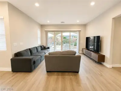 89 Cathedral Wash Place Living Room