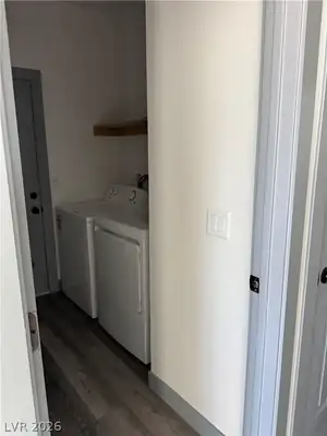 388 Erin Street 4 Laundry