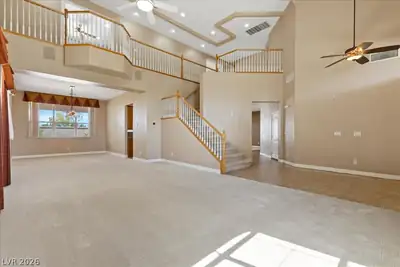 2500 Antique Blossom Avenue Living Room