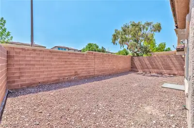733 Jacobs Ladder Place Yard