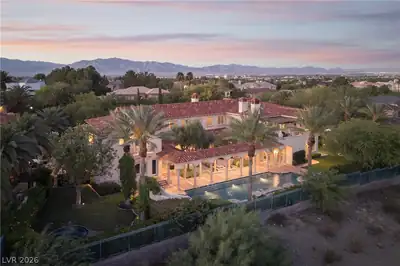 9017 Grove Crest Lane, Las Vegas