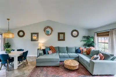 1919 Magnolia Drive, Henderson, NV 89014 Living Room