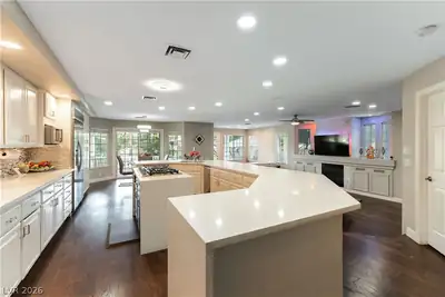 2416 Legacy Island Circle Kitchen