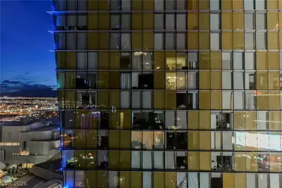 3722 Las Vegas Boulevard 2411 