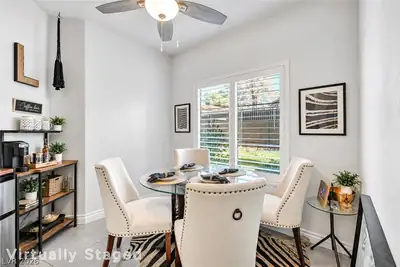 5525 West Flamingo Road 1021 Dining Area