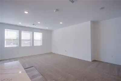 2555 Hampton Road 8201 Living Room