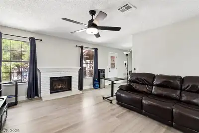 5576 West Rochelle Avenue 29D 