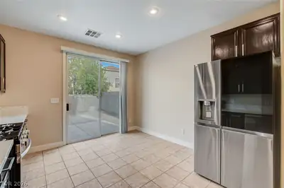 3962 Coyote Ridge Court Dining Area