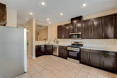 3962 Coyote Ridge Court Kitchen