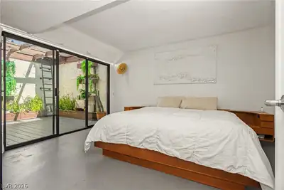 3022 Mirado Court Primary Bedroom
