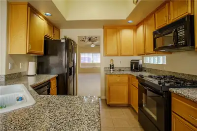 6668 Ironbound Bay Avenue Kitchen
