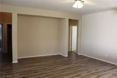 10952 Harvest Hill Lane Living Room