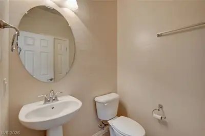 484 Punto Vallata Drive Bathroom