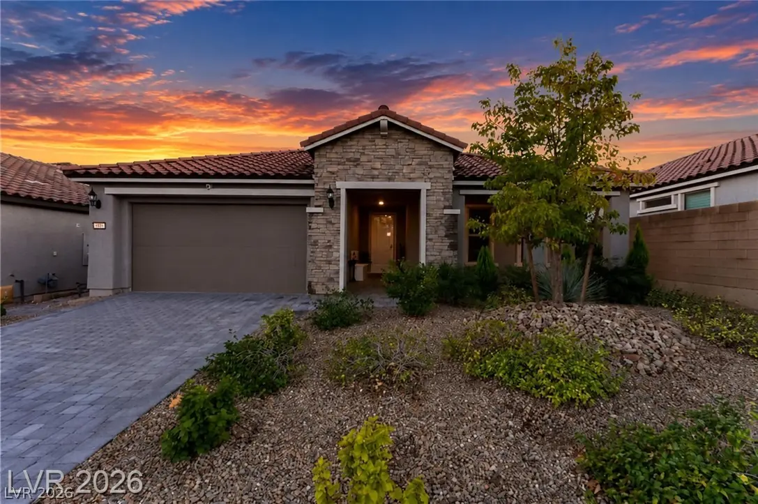 9985 Blackbark Court