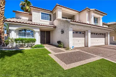 7900 Riviera Beach Drive, Las Vegas, NV 89128 