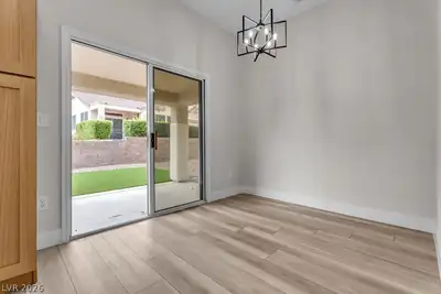2139 Chapman Ranch Drive Dining Area