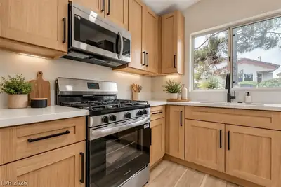 2139 Chapman Ranch Drive Kitchen