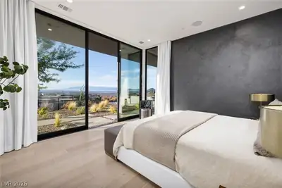 705 Dragon Peak Drive Bedroom