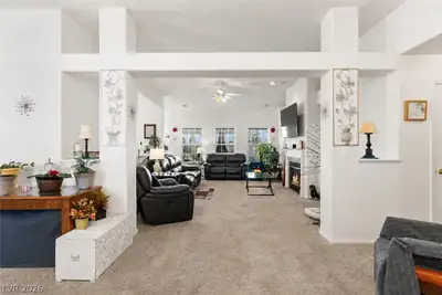5113 Elm Grove Drive Living Room