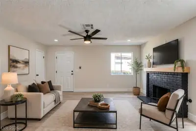 3638 Villa Knolls East Drive, Las Vegas