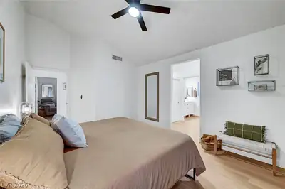 58 Pleasant Dale Drive, Henderson, NV 89074 Primary Bedroom