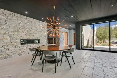 4155 Badura Avenue Dining Area