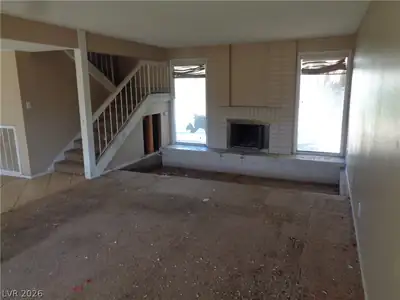 2910 boise Street Living Room