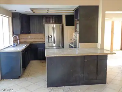 2910 boise Street, Las Vegas, NV 89121 Kitchen